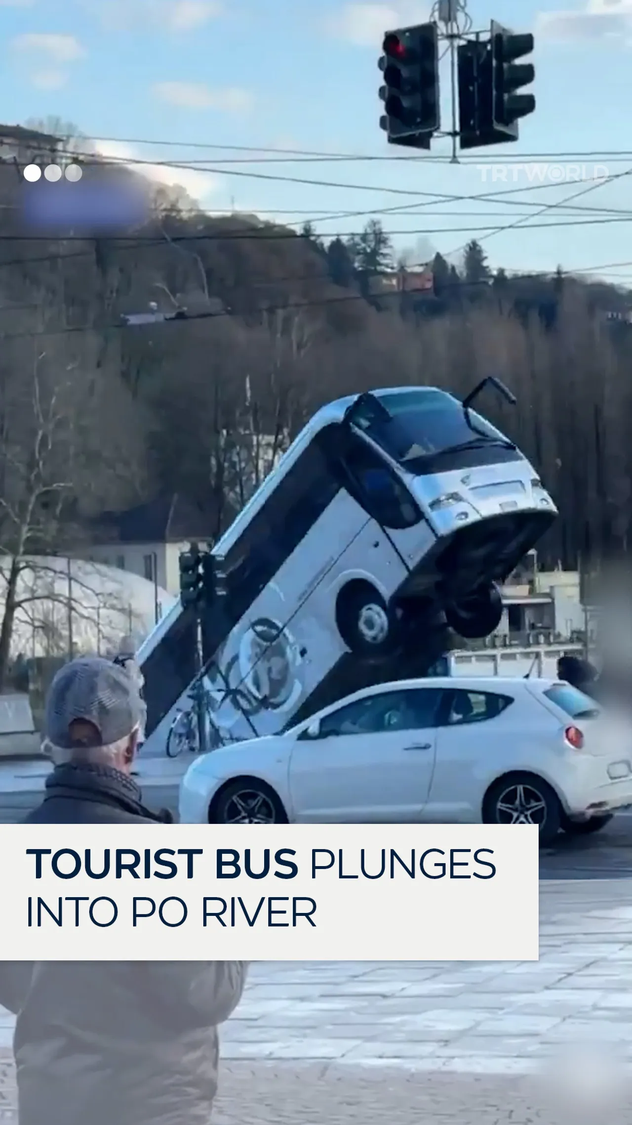 Tourist bus plunges into Italy's Po river